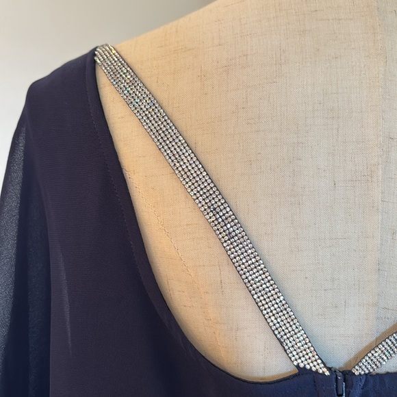 Luxology Women’s Large Navy Formal Pantsuit - Picture 7 of 11